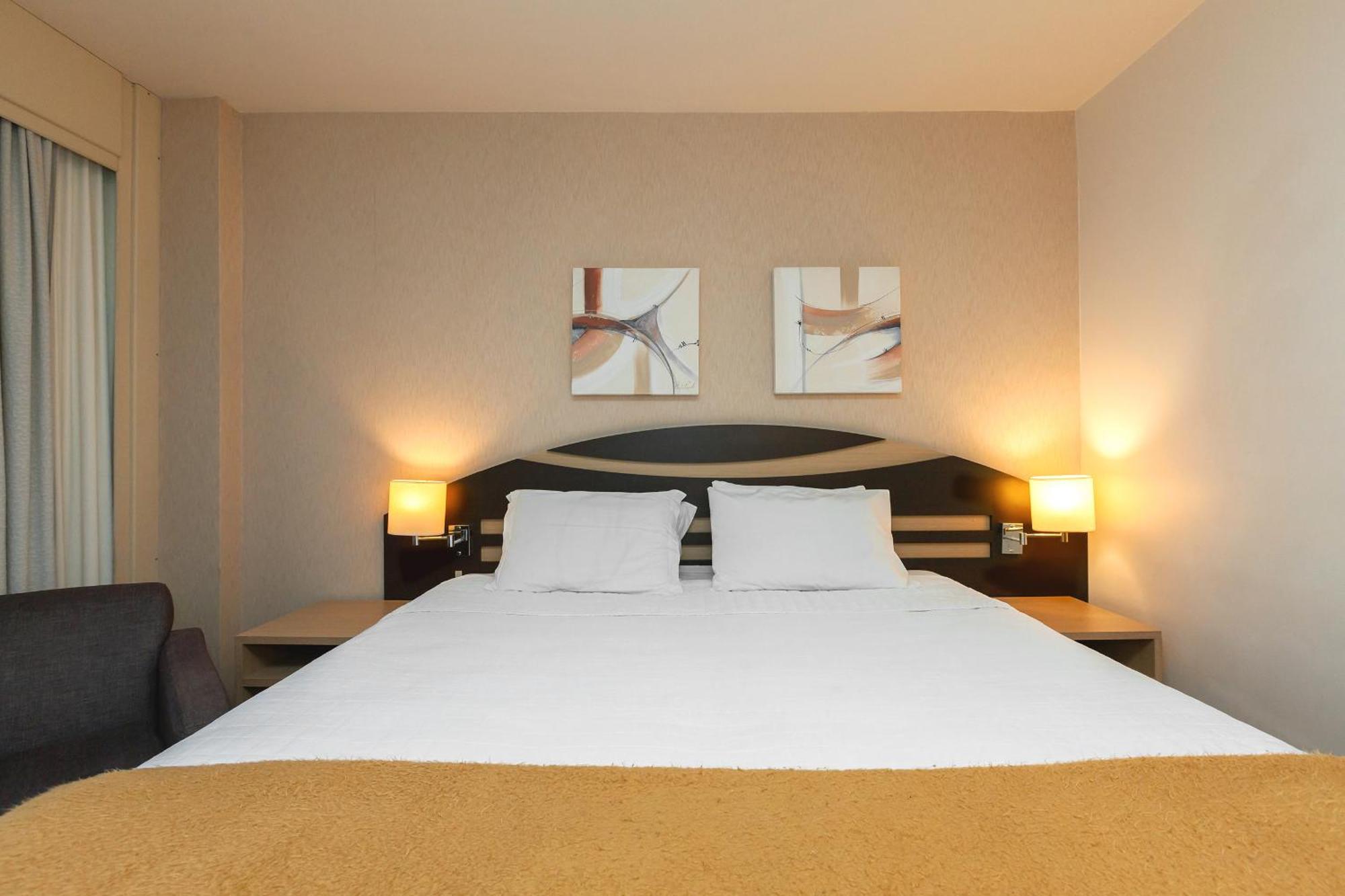 Tri Hotel Vittoria Bento 벤투곤살베스 외부 사진